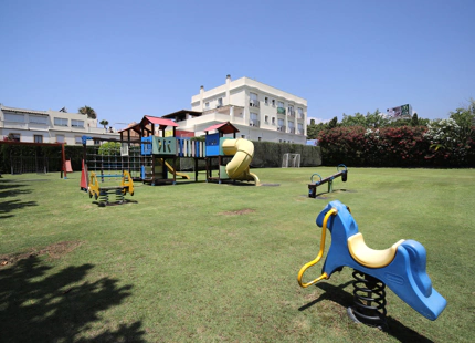 Fanastic beach apartment in Alcazaba Beach resort