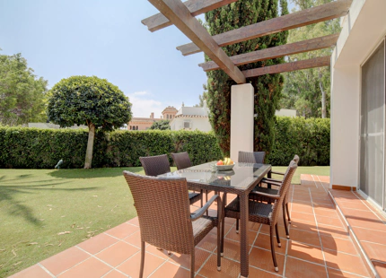 Fanastic beach apartment in Alcazaba Beach resort