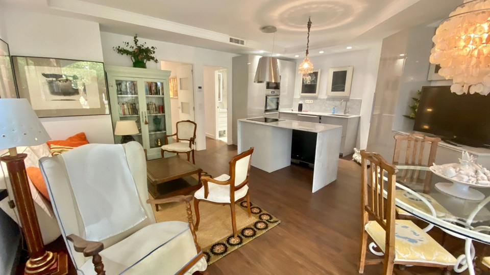 Apartamento Planta Baja en venta en Estepona