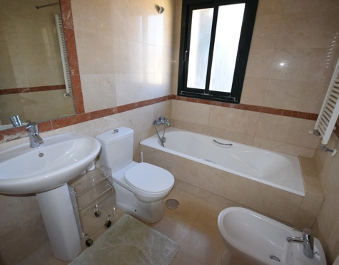 Apartment for sale in Nueva Andalucia, Marbella