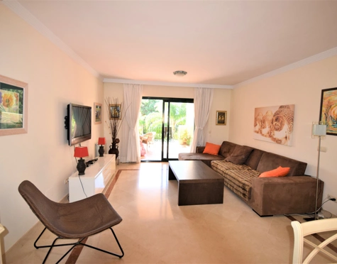 Apartment for sale in Nueva Andalucia, Marbella