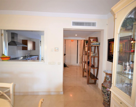 Apartment for sale in Nueva Andalucia, Marbella