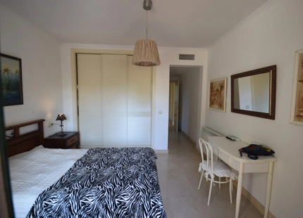 Apartamento en venta en Nueva Andalucia, Marbella