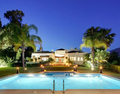 Villa en venta en Marbella - Puerto Banus