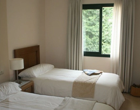 Apartamento en venta en Benahavis