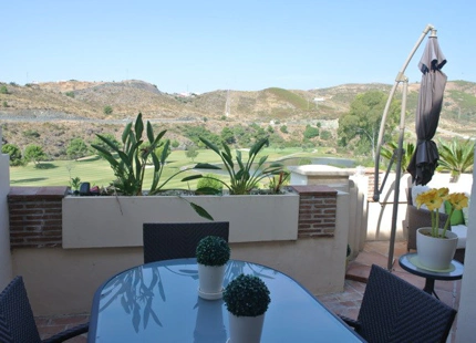 Apartment for sale in Benahavis