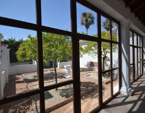 Villa for sale in Guadalmina Baja, San Pedro de Alcantara
