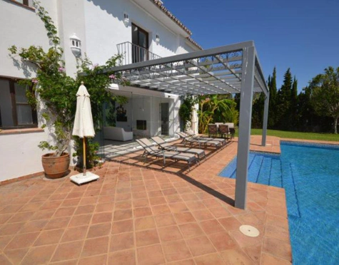 Villa for sale in Guadalmina Baja, San Pedro de Alcantara