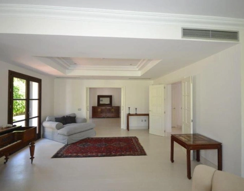 Villa for sale in Guadalmina Baja, San Pedro de Alcantara