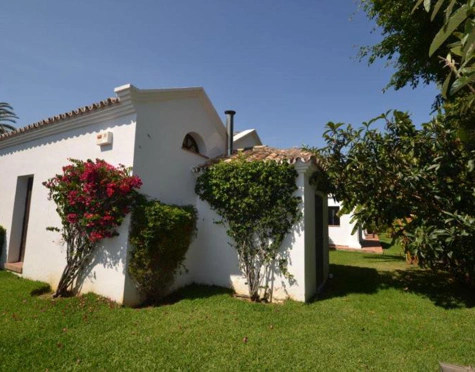 Villa for sale in Guadalmina Baja, San Pedro de Alcantara