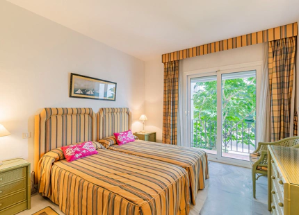 Apartment for short term rent in Alcazaba Beach, Estepona East