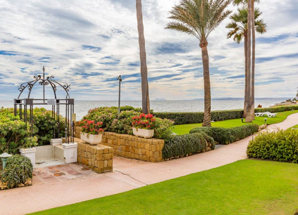 Apartment for short term rent in Alcazaba Beach, Estepona East