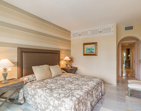Apartamento en alquiler a corta temporada en Alcazaba Beach, Estepona East