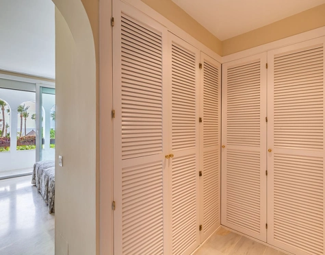 Apartamento en alquiler a corta temporada en Alcazaba Beach, Estepona East