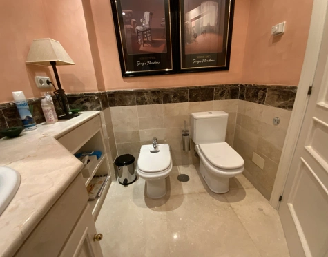Apartment for sale in Rio Real, Marbella Este