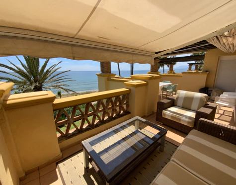 Apartment for sale in Rio Real, Marbella Este