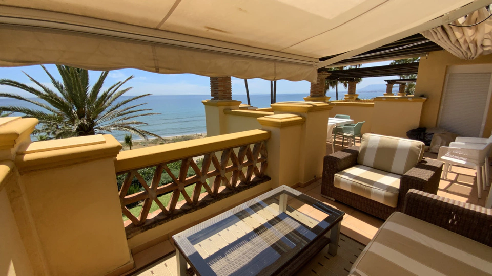 Apartamento en venta en Rio Real, Marbella Este