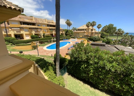 Apartamento en venta en Rio Real, Marbella Este