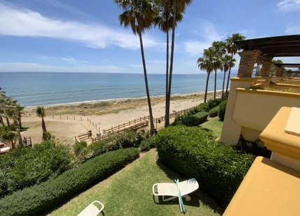 Apartamento en venta en Rio Real, Marbella Este