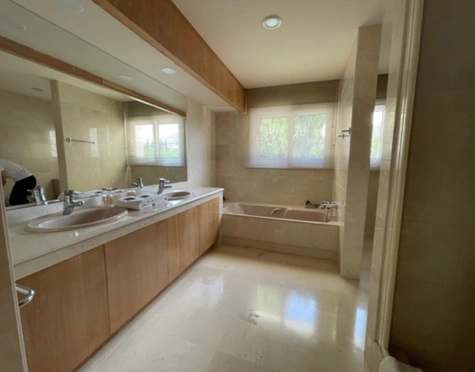 Villa for short term rent in Nueva Andalucia, Marbella