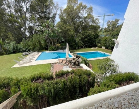 Villa for short term rent in Nueva Andalucia, Marbella