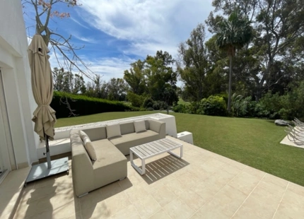 Villa for short term rent in Nueva Andalucia, Marbella