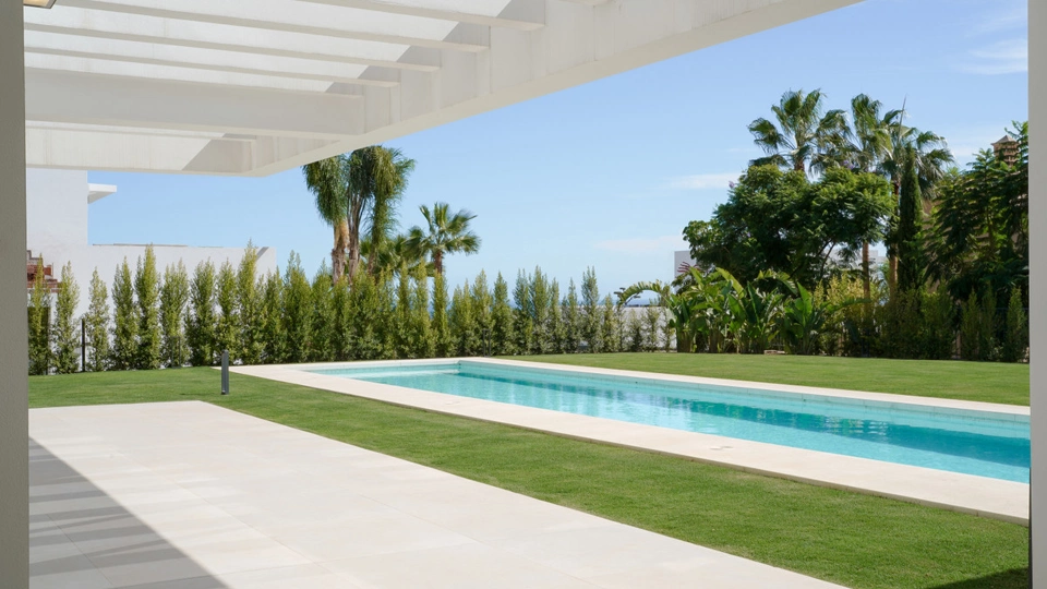 Villa for sale in Los Flamingos, Benahavis