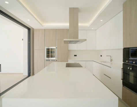 Villa for sale in Los Flamingos, Benahavis
