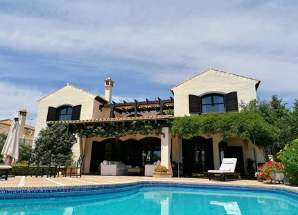 Villa en alquiler a corta temporada en Marbella