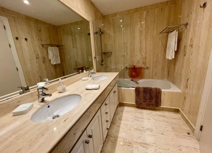 Ático en venta en Marbella Golden Mile