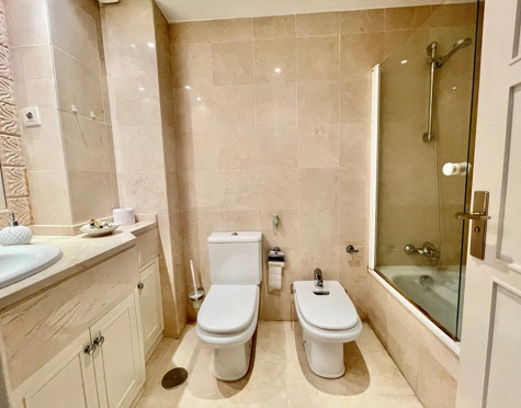Apartamento en alquiler larga temporada en Marbella Golden Mile