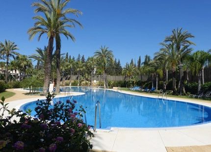 Ground Floor Apartment for sale in Nueva Andalucia, Marbella