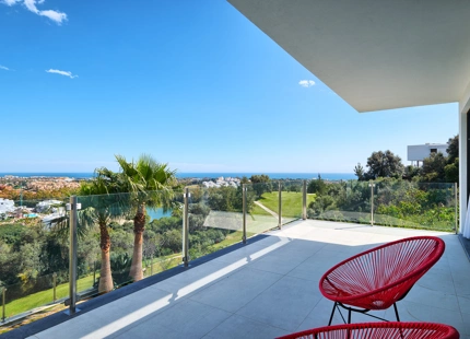 Villa en venta en La Alqueria, Benahavis