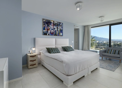 Villa en venta en La Alqueria, Benahavis