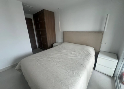 ENCANTADOR APARTAMENTO EN PUERTO BANÚS