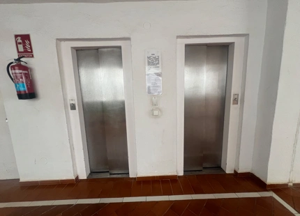 ENCANTADOR APARTAMENTO EN PUERTO BANÚS
