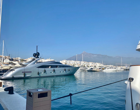 Apartamento en venta en Marbella - Puerto Banus