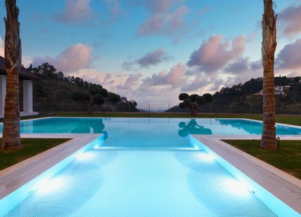 VILLA IMPRESIONANTE EN VENTA EN EL MADROÑAL