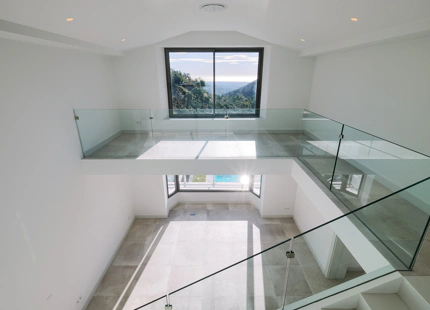 VILLA IMPRESIONANTE EN VENTA EN EL MADROÑAL