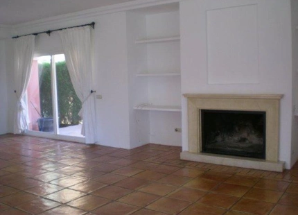 Villa for short term rent in Marbella - Puerto Banus