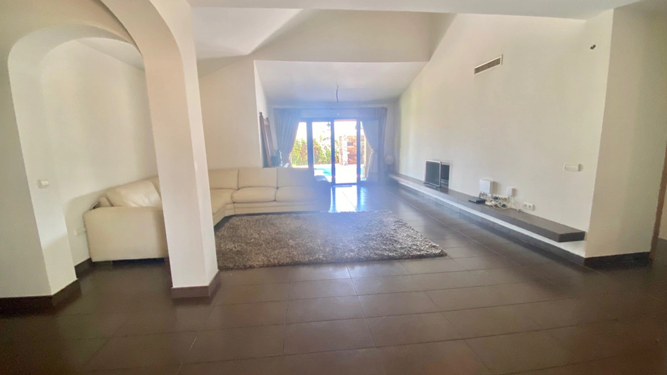 Villa en venta en Marbella Golden Mile