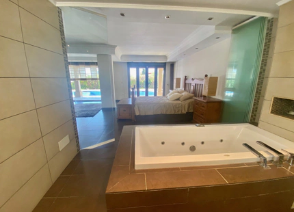 Villa en venta en Marbella Golden Mile