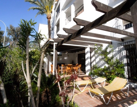 Apartamento Planta Baja en alquiler a corta temporada en Marbella - Puerto Banus