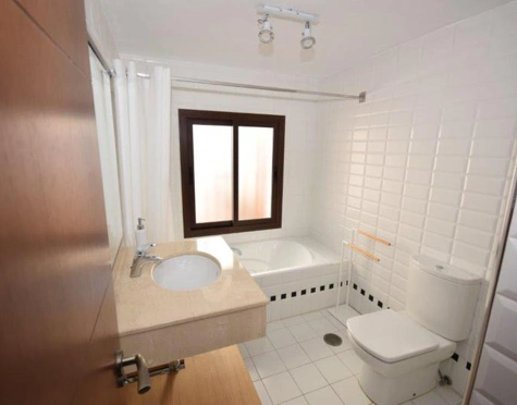 Villa for short term rent in Marbella