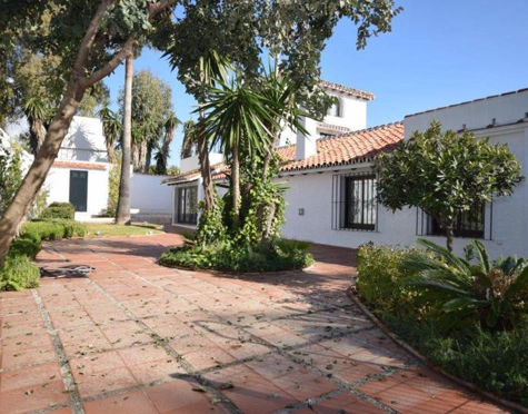 Villa for short term rent in Marbella