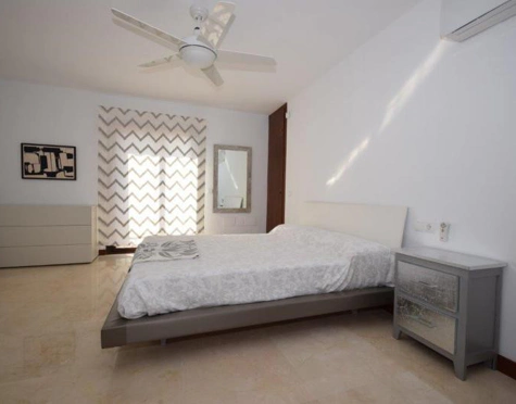 Villa for short term rent in Marbella