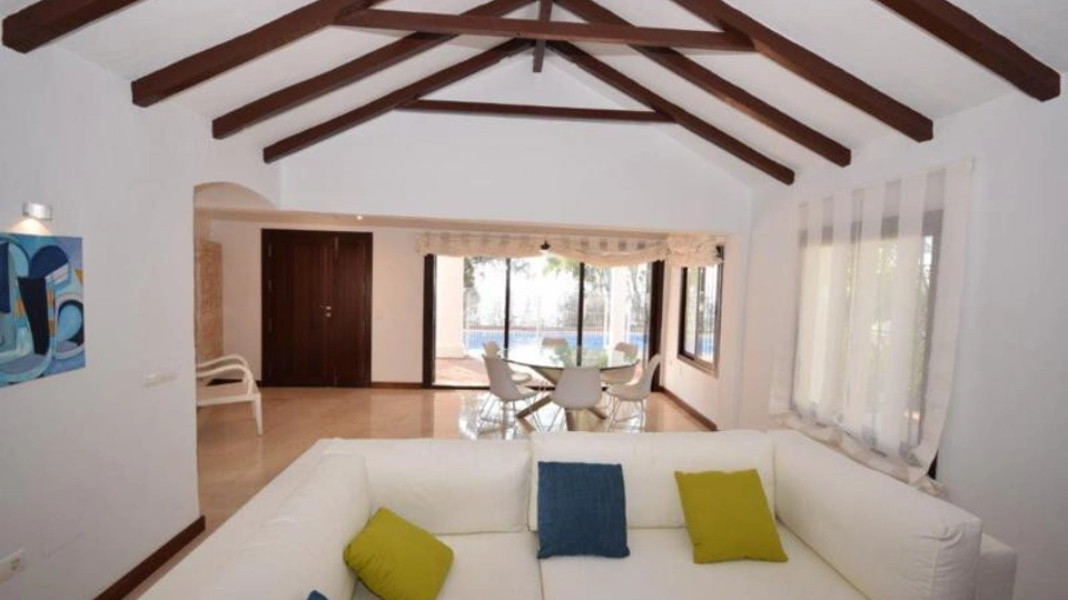 Villa for short term rent in Marbella