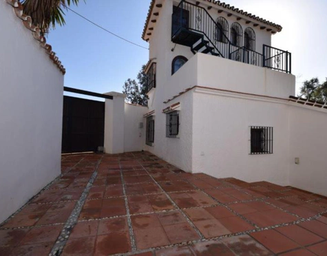 Villa for short term rent in Marbella