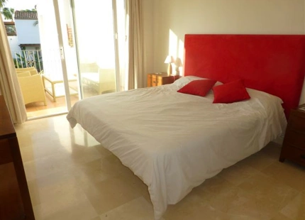 Apartment for short term rent in Estepona