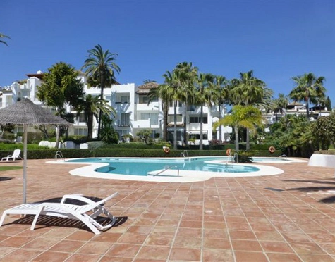 Apartment for short term rent in Estepona